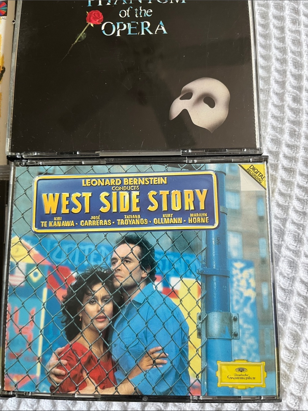 8 Assorted Musical Cast Album CD Collection - Multi-Color - Picture 4 of 6